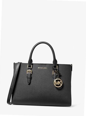 Michael Kors 2--1