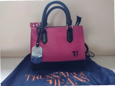 Trussardi 257.5x20